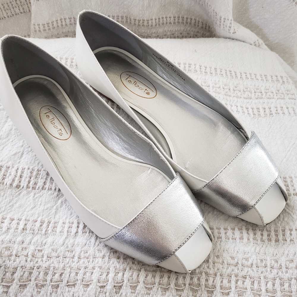 Talbots silver and white peeptoe flats. Sz 6.5